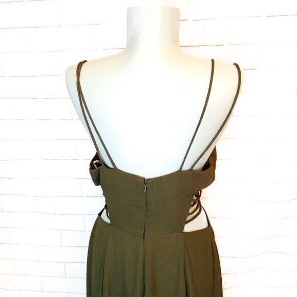 FAME AND PARTNERS The Megan Maxi Gown - Picture 7 of 14